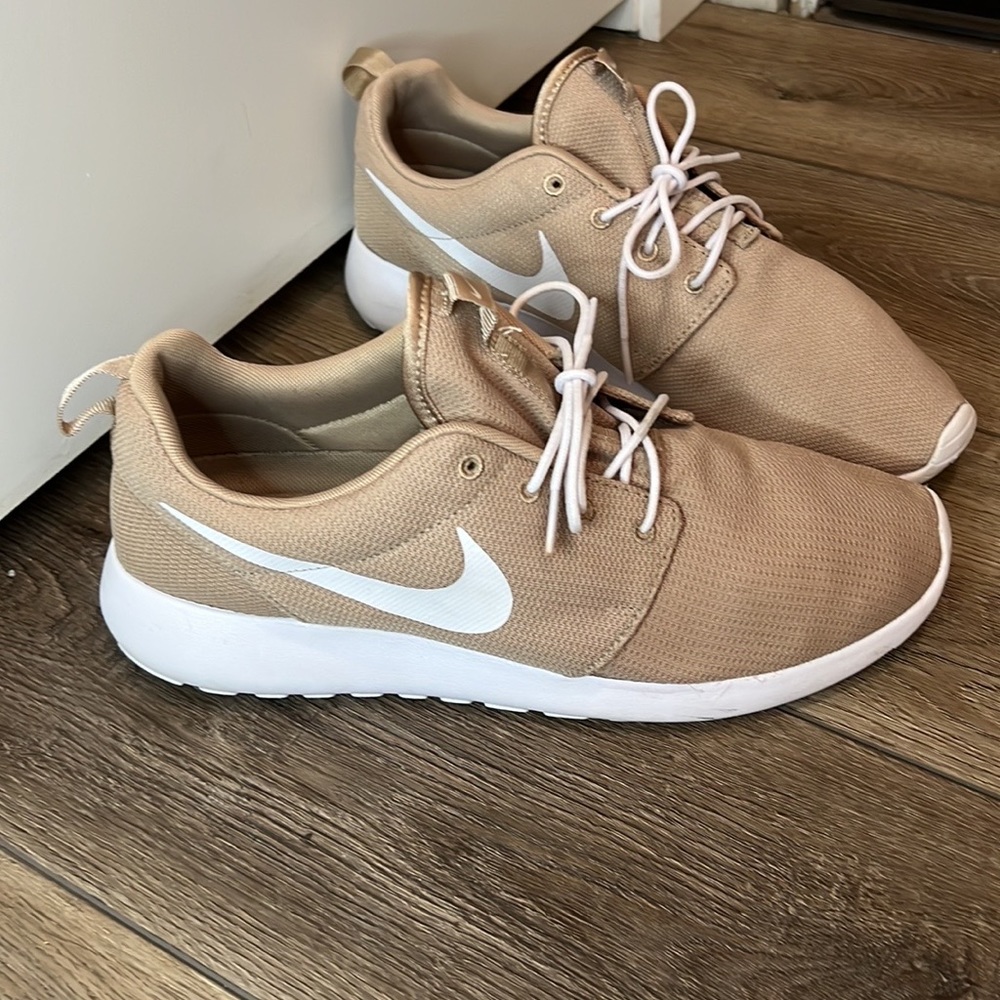 Mens Nike Roshe One